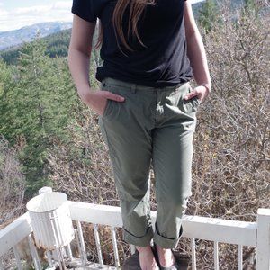 Polo Jeans Co .Ralph Lauren Green Crop Pants Black Label  Size Ten